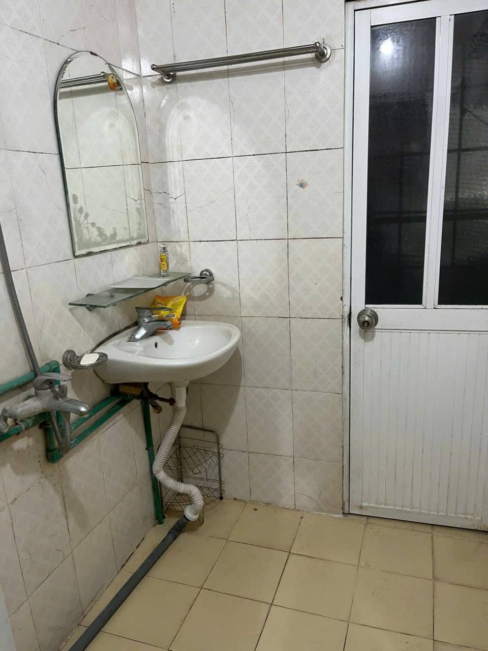 Cho thuê Tập thể tẩng 3 Quỳnh Lôi, 65m2, 2 ngủ, Full đồ 7.5 Triệu - Ảnh 4